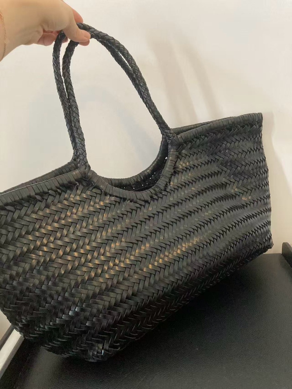 DRAGON DIFFUSION black woven tote bag - Picture 2 of 12